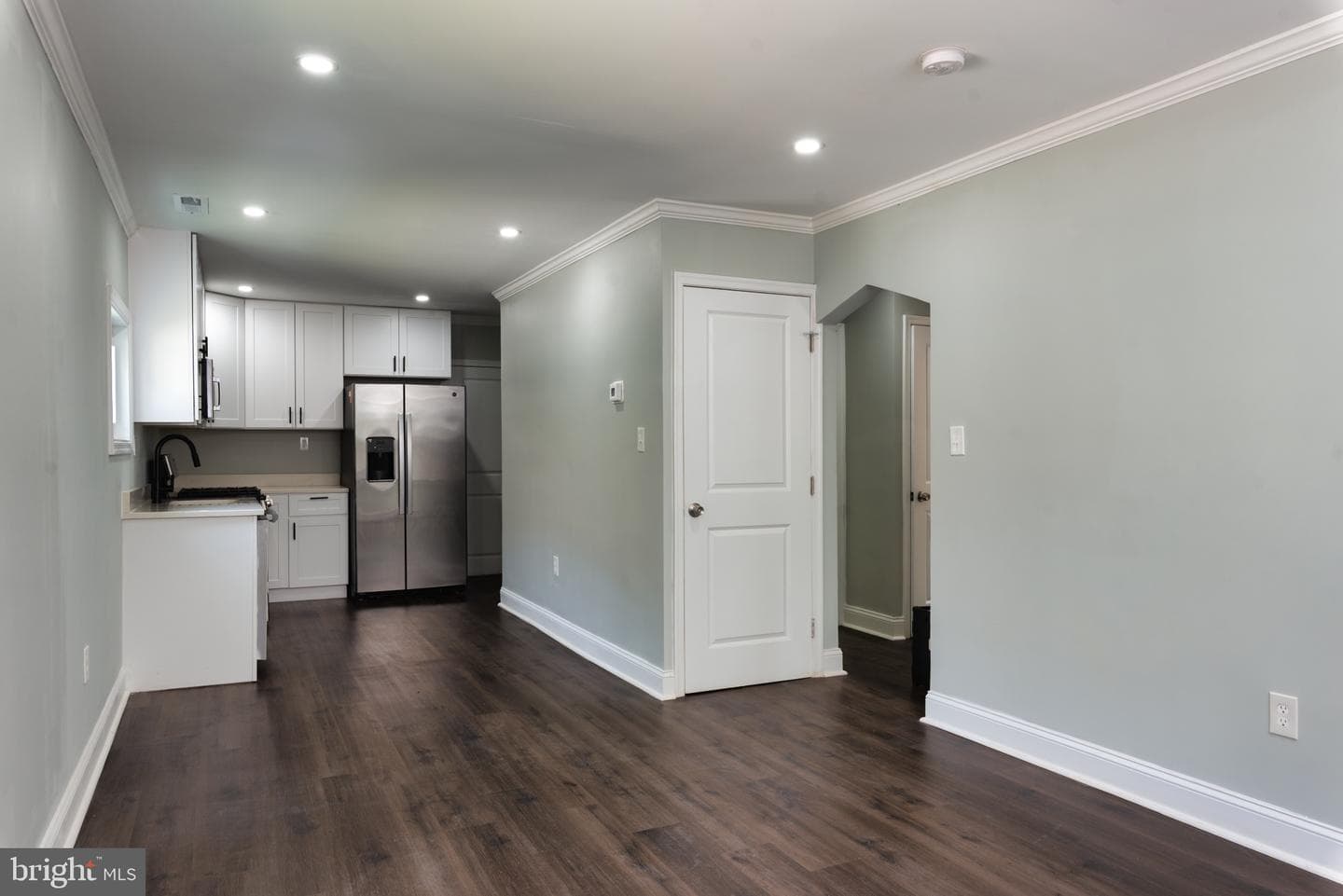 509 Cedarleaf Avenue photo 3
