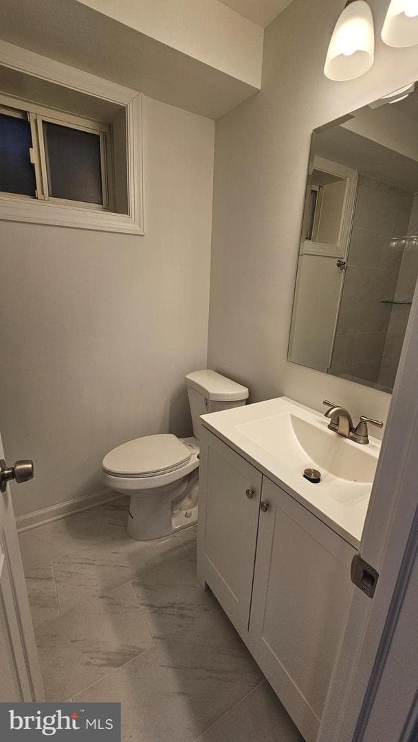 2115 Van Buren Street photo 13