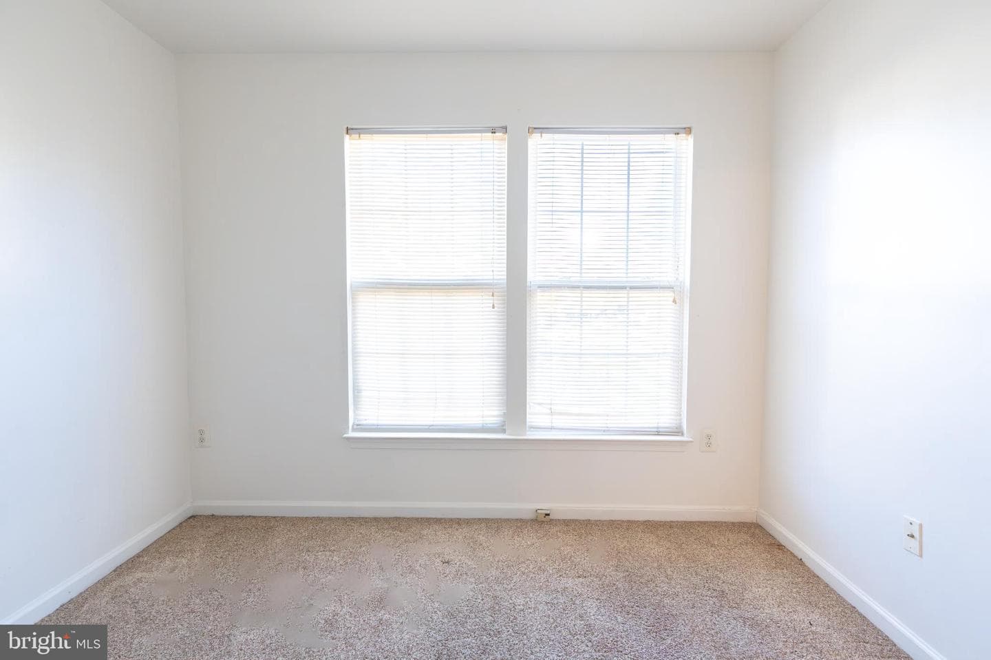 7432 Serenade Circle photo 16