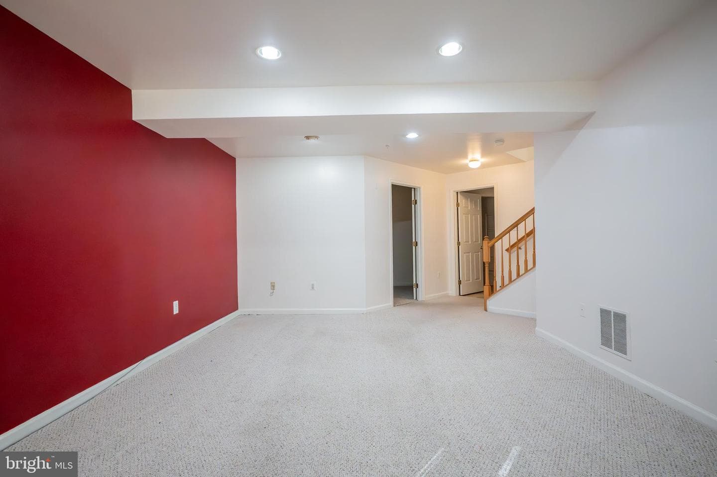 7432 Serenade Circle photo 21
