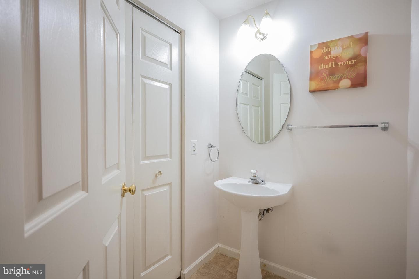 7432 Serenade Circle photo 23