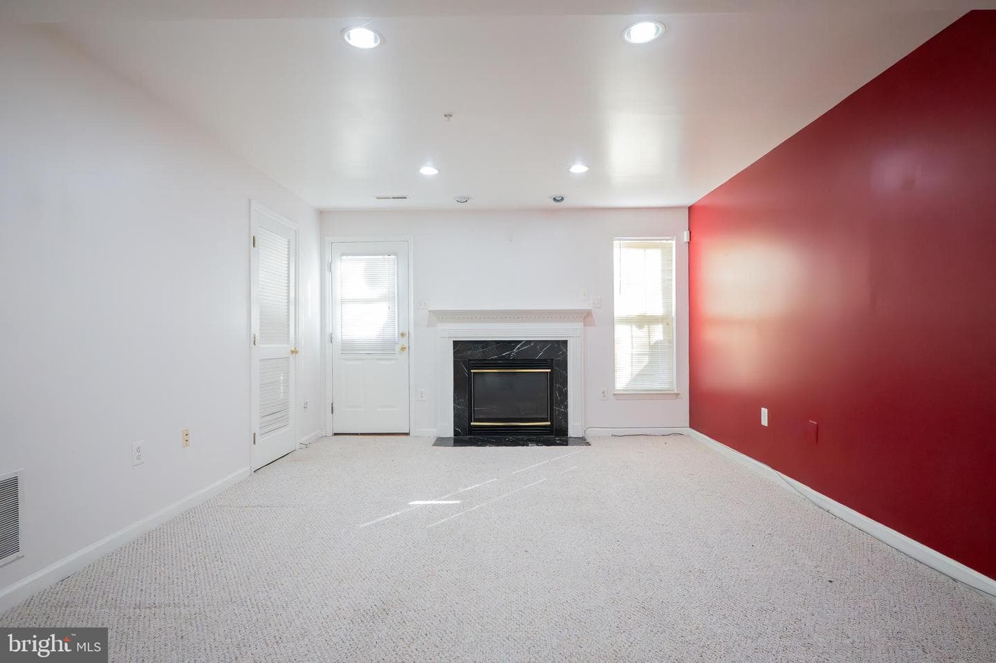7432 Serenade Circle photo 24