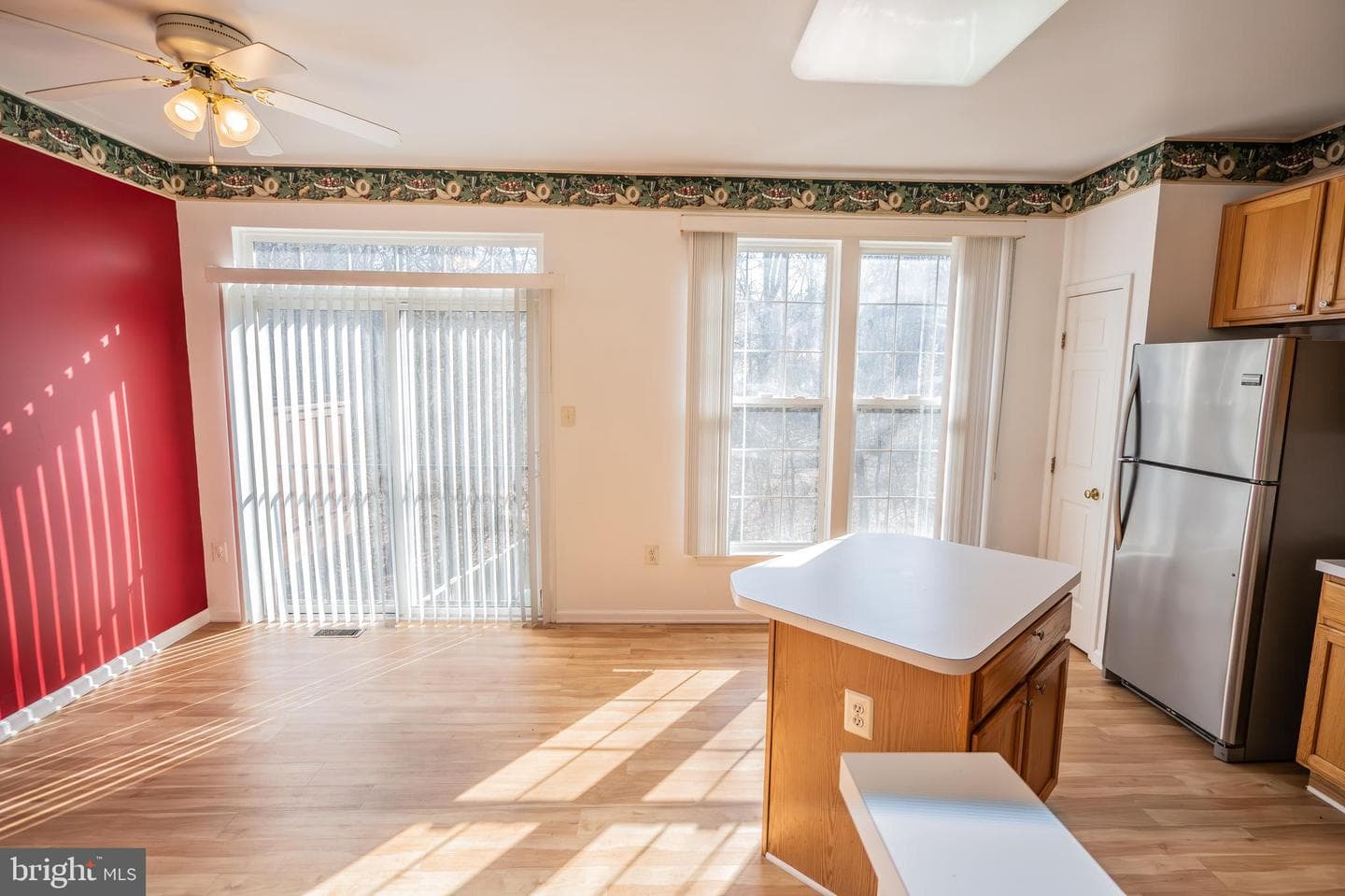 7432 Serenade Circle photo 6
