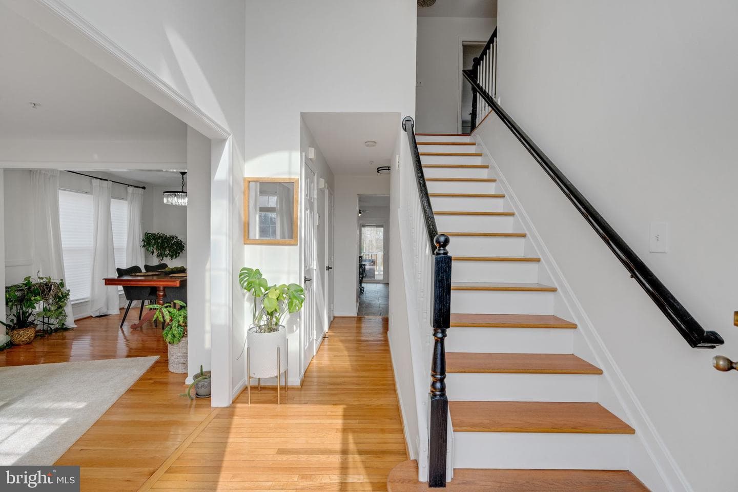 10410 Pookey Way photo 3