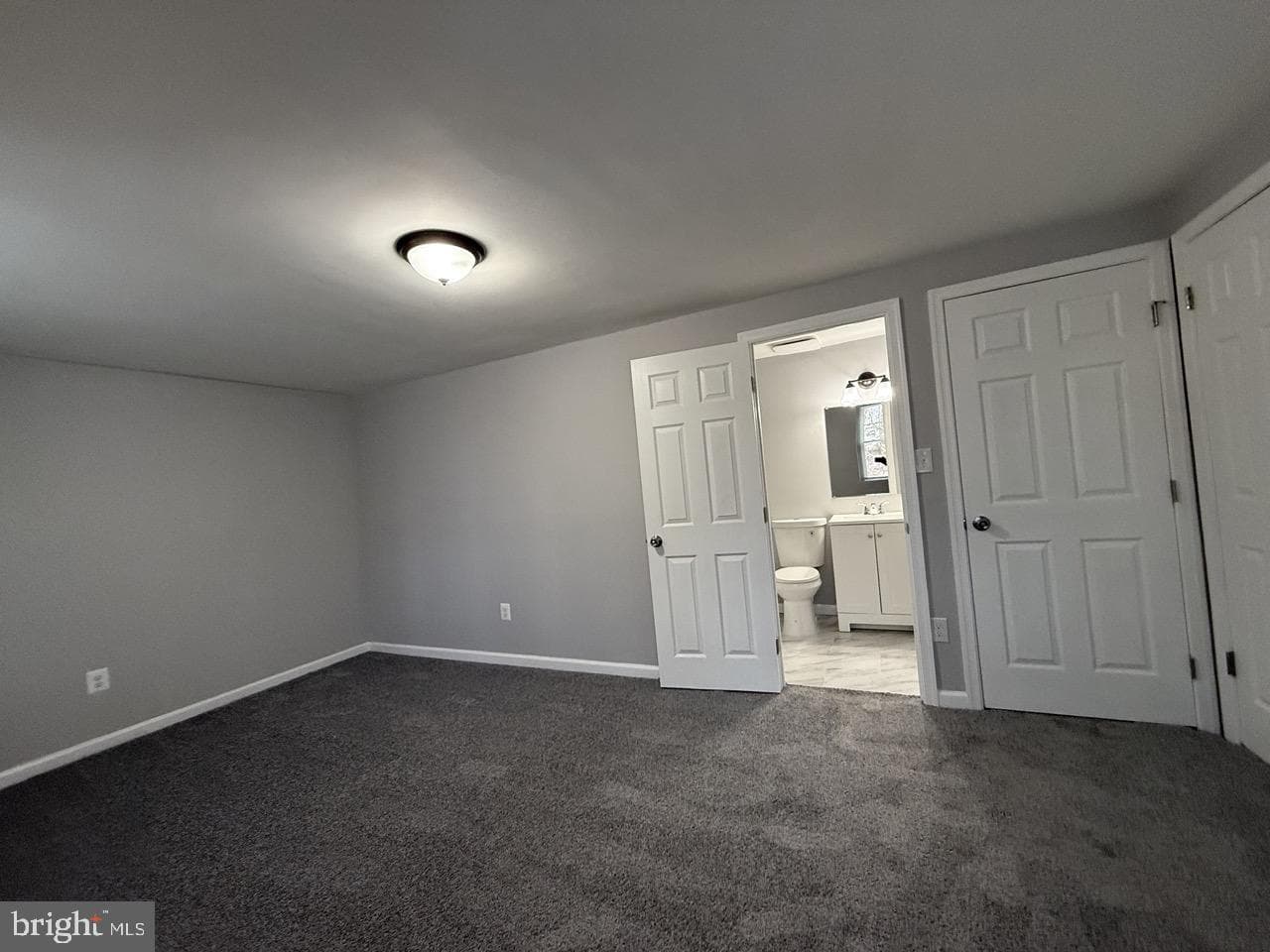 1806 Village Green Drive #d-99 photo 17