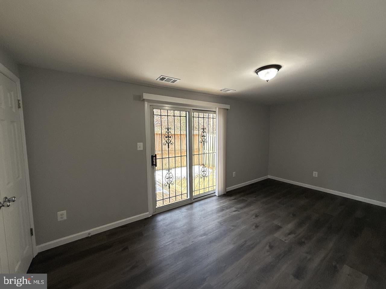 1806 Village Green Drive #d-99 photo 34