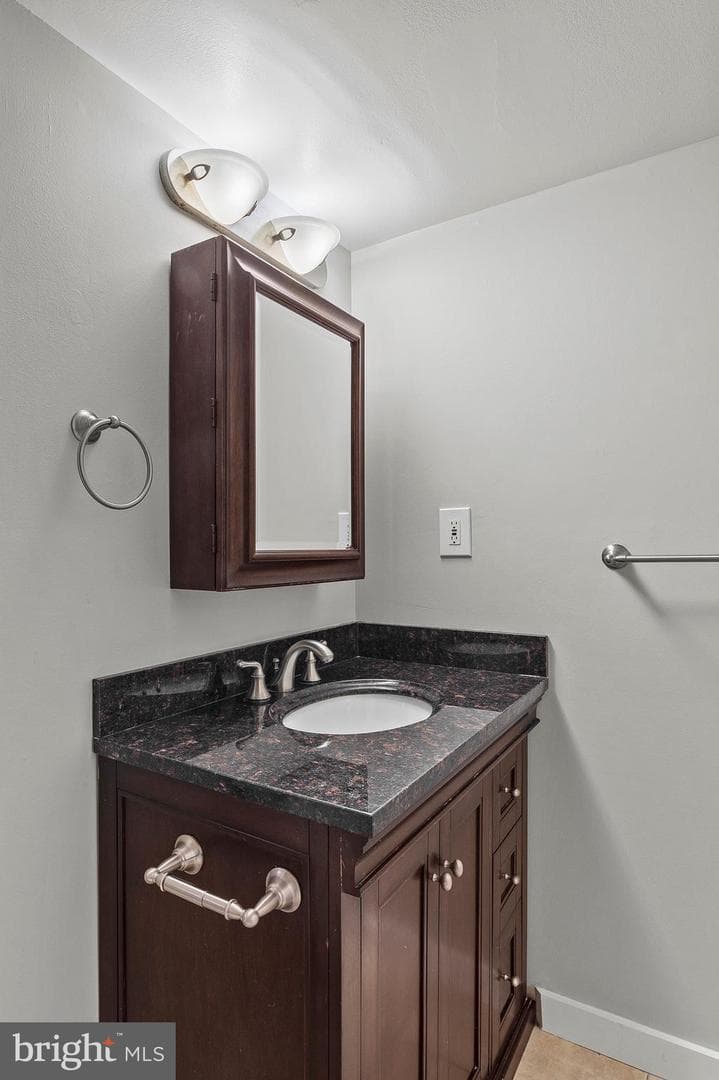 5976 Westchester Park Drive #202 photo 15