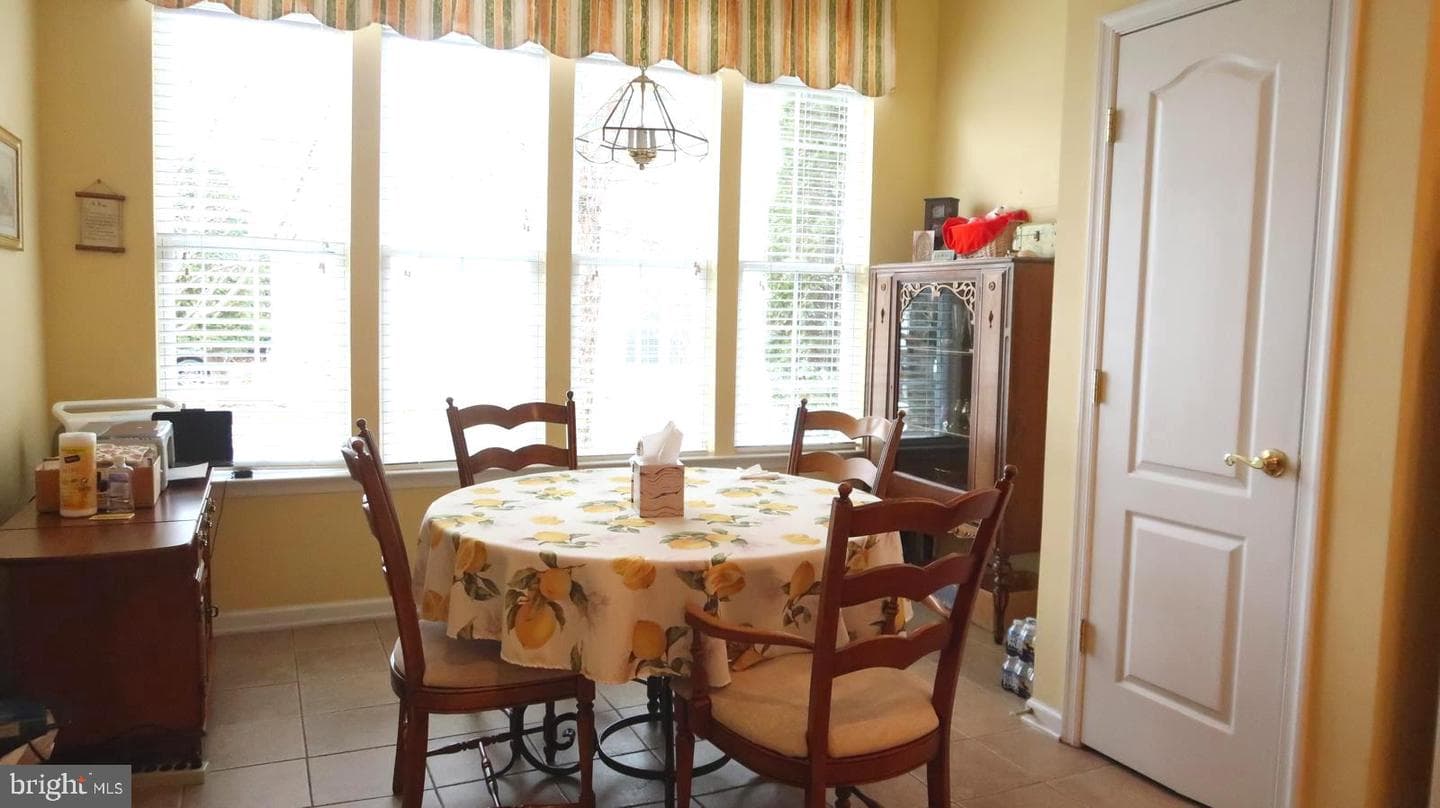 9918 Stonewood Court photo 3
