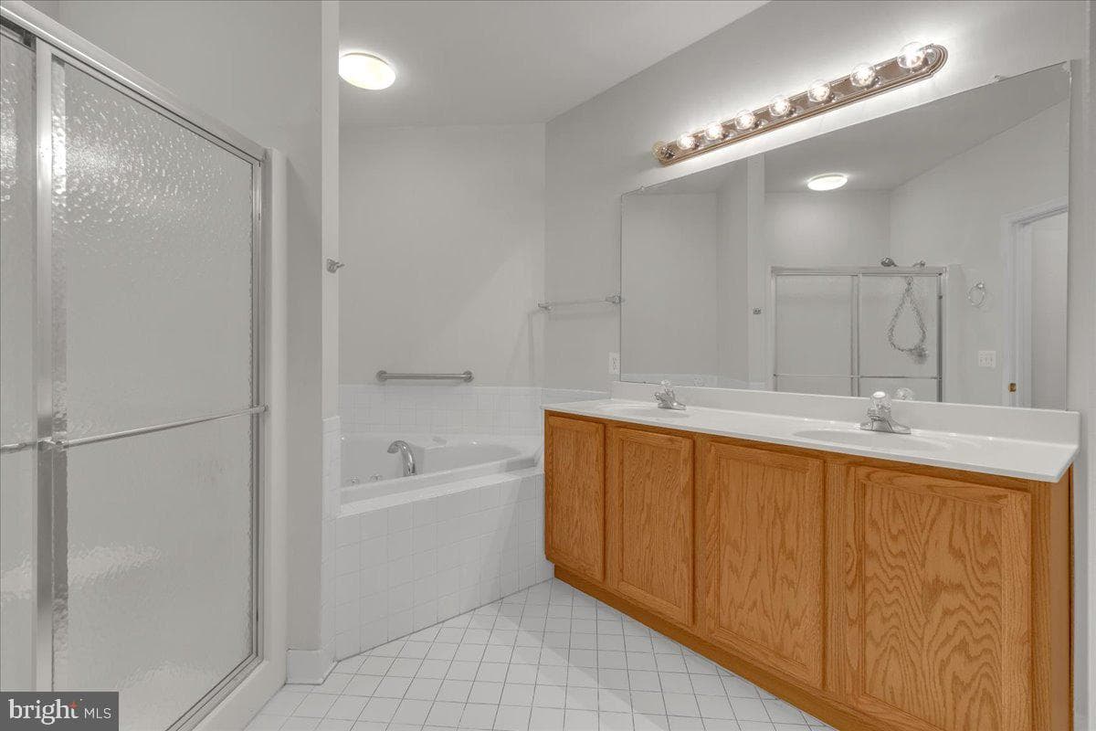 13901 Belle Chasse Boulevard #310 photo 17