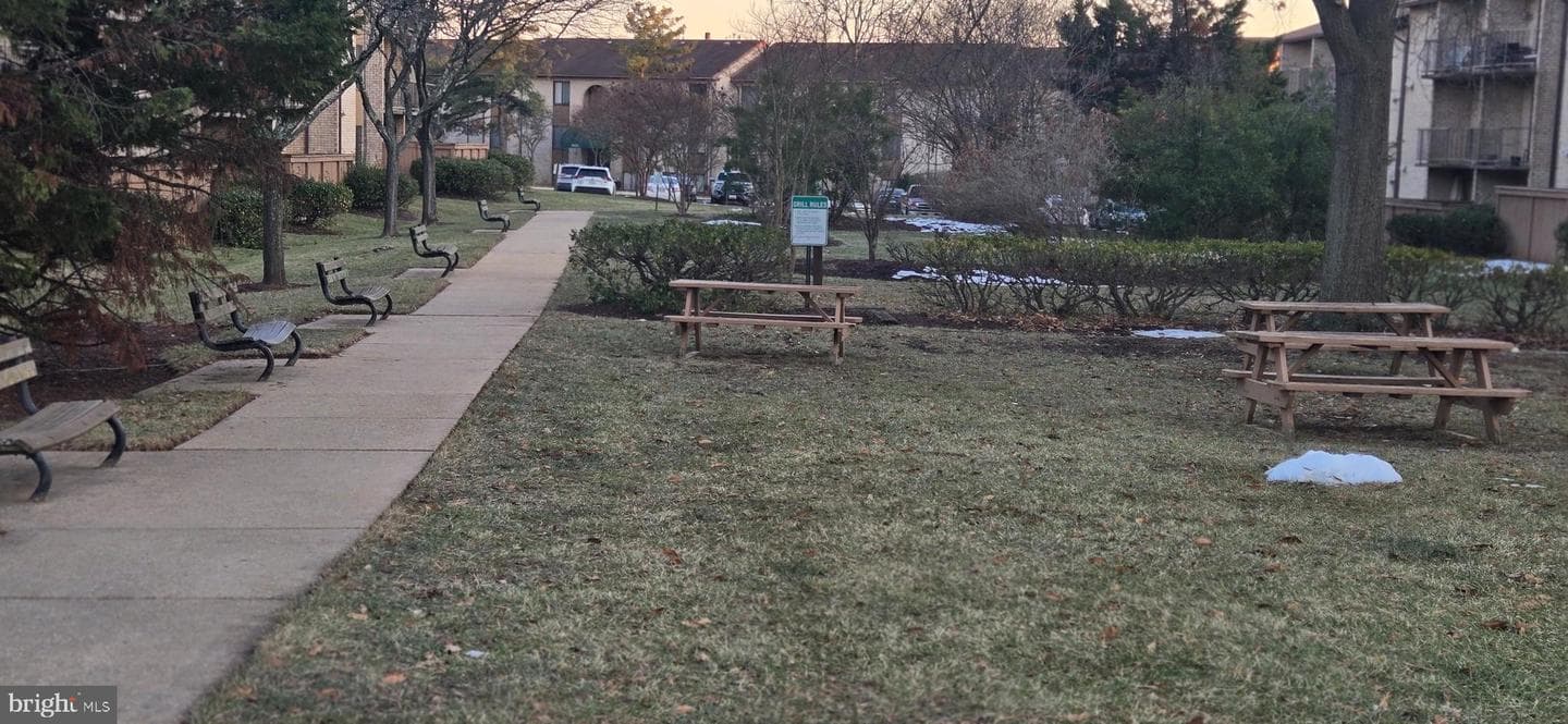 6932 Hanover Parkway #100 photo 39