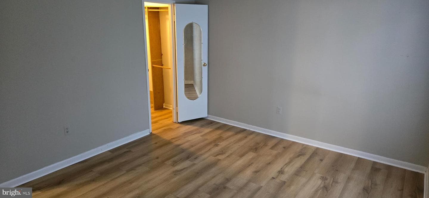 6932 Hanover Parkway #100 photo 8