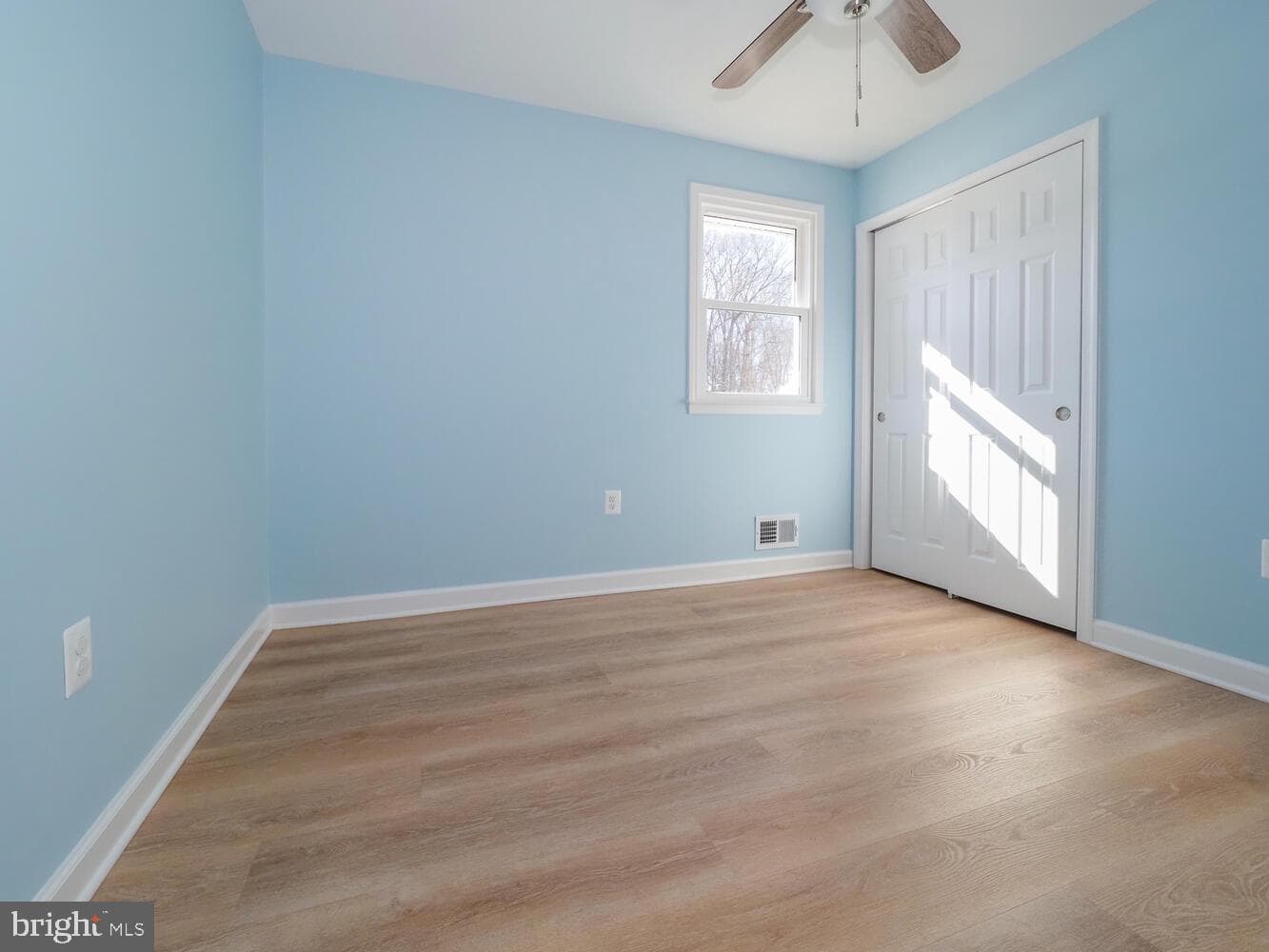 9828 Dorval Avenue photo 22