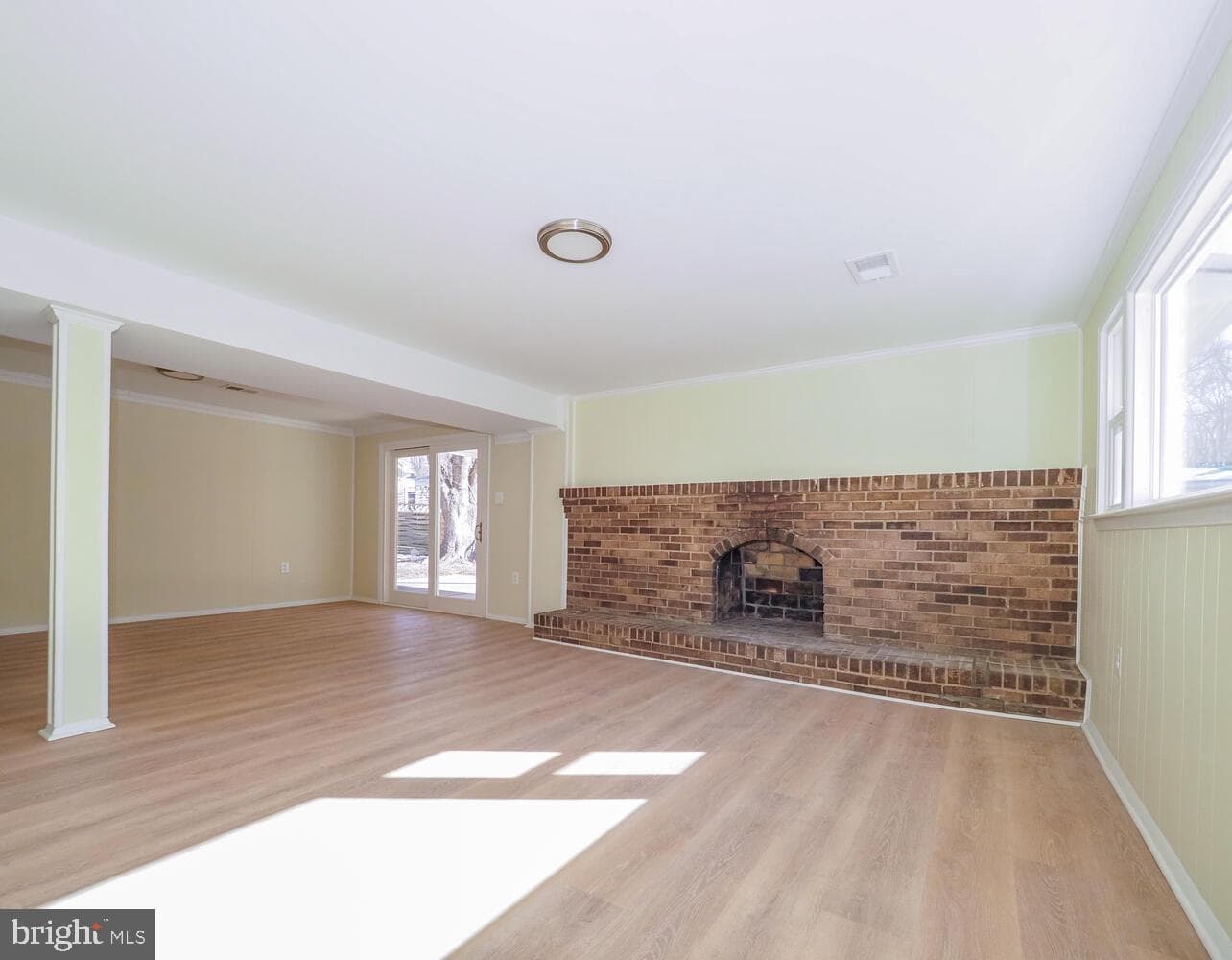 9828 Dorval Avenue photo 25