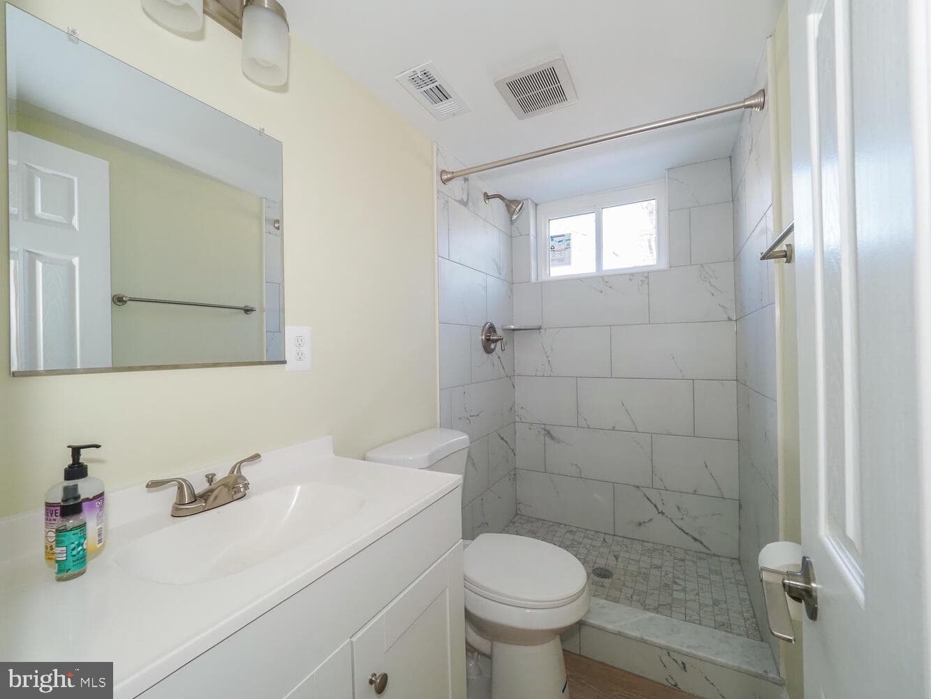 9828 Dorval Avenue photo 37