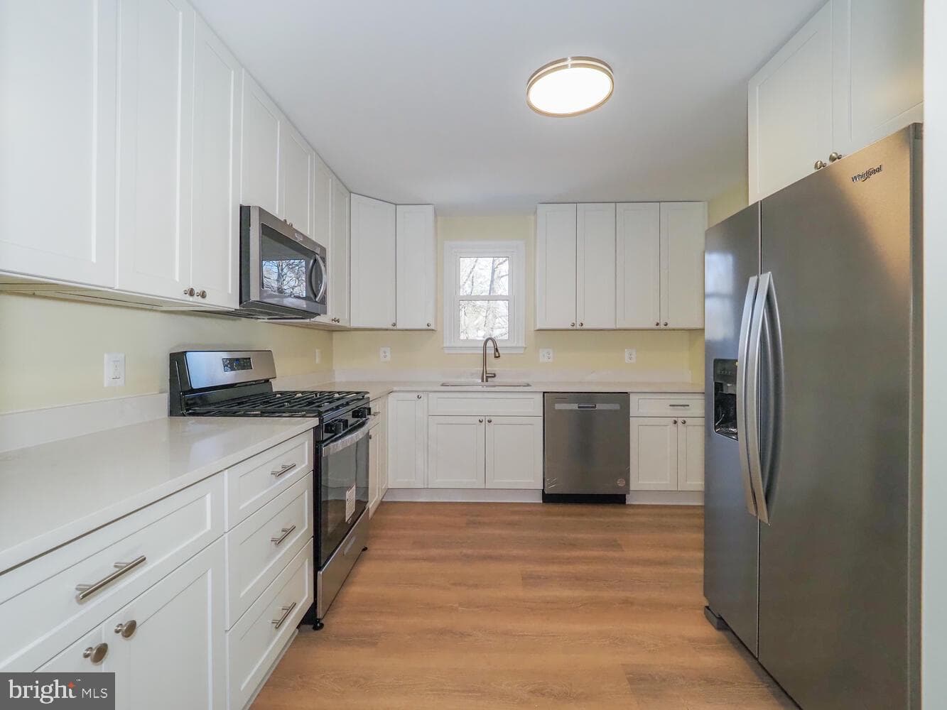 9828 Dorval Avenue photo 8