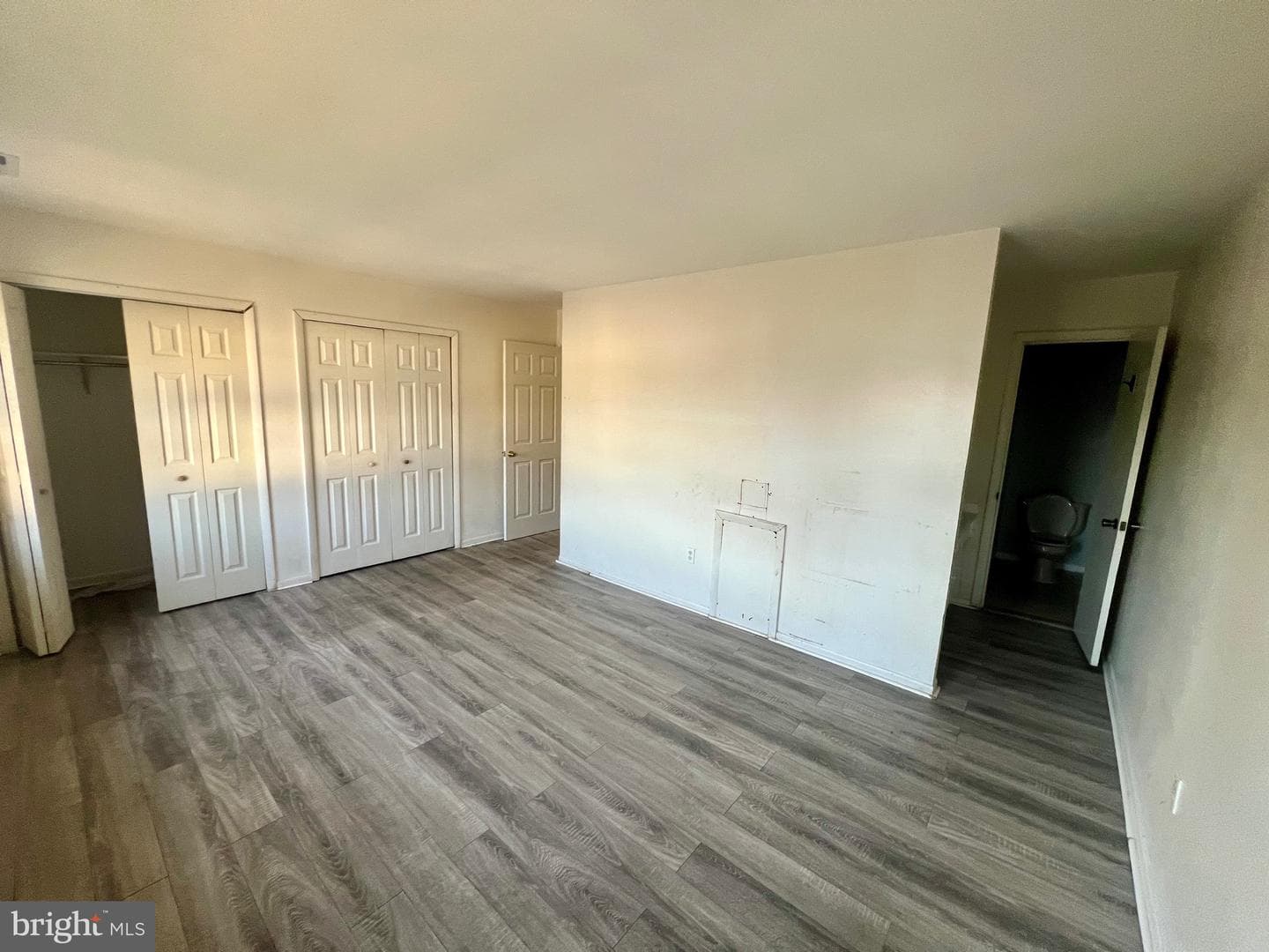 398 Harry S Truman Drive photo 10