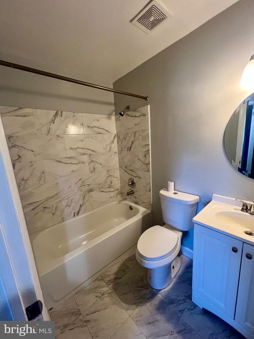 398 Harry S Truman Drive photo 13