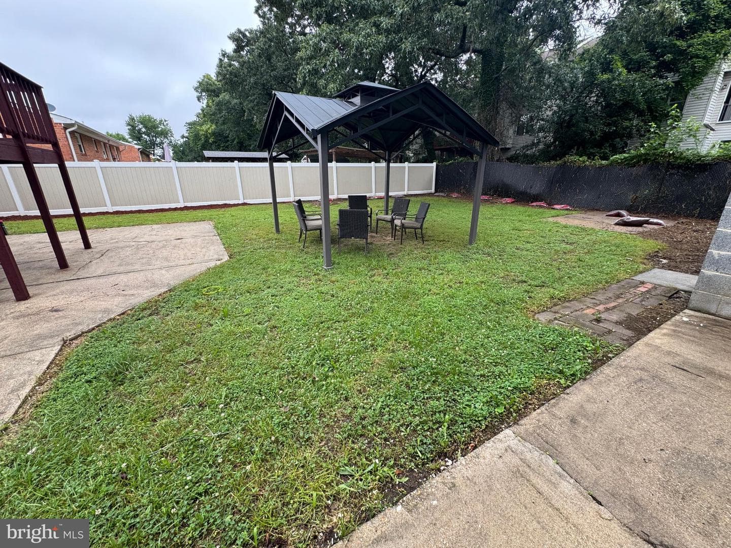 3008 Xavier Lane photo 22