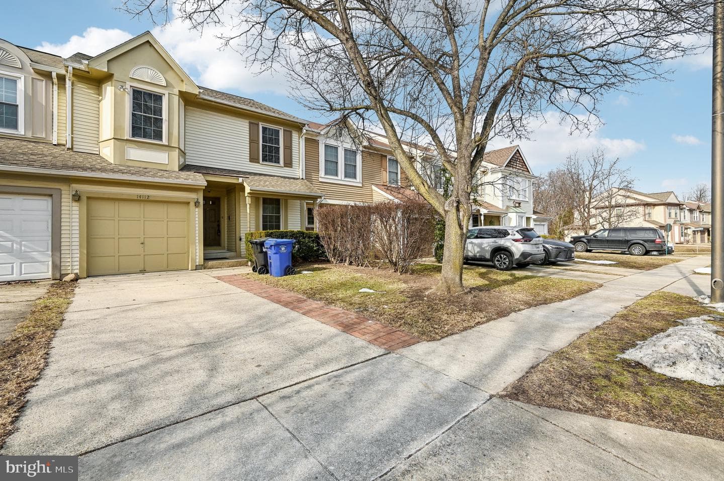 14112 Oxford Drive photo 2