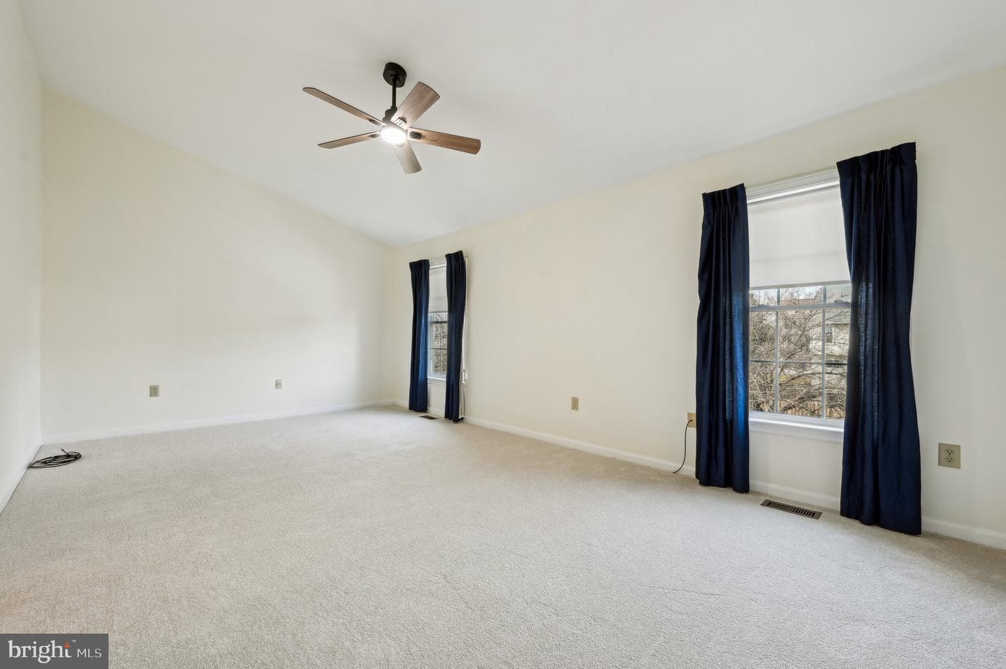 14112 Oxford Drive photo 21