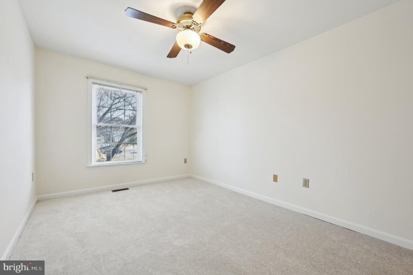 14112 Oxford Drive photo 26