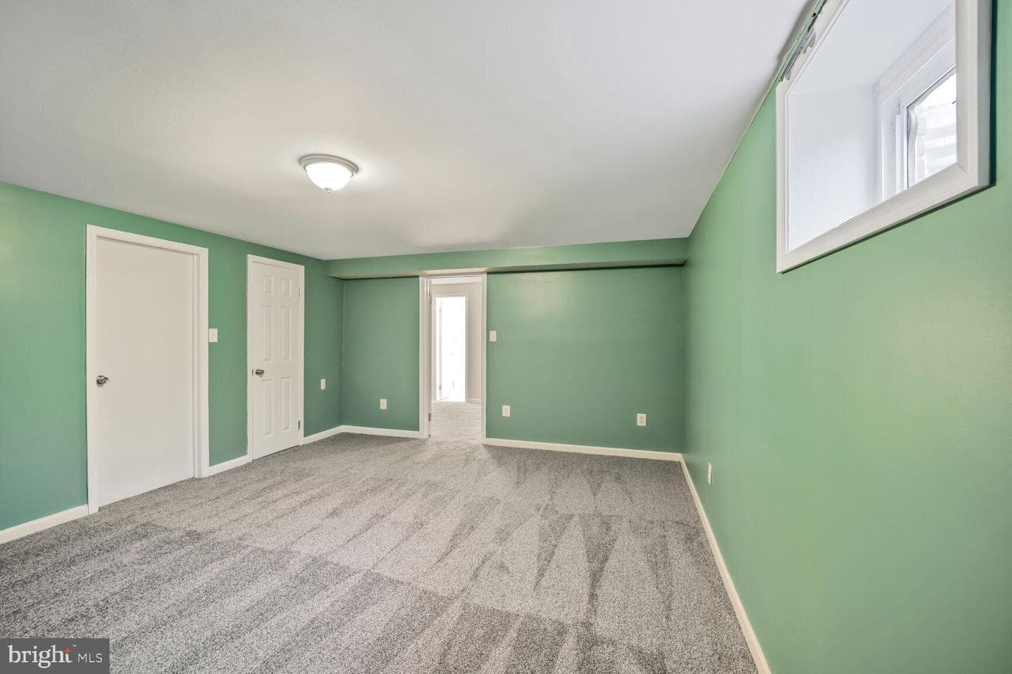 9719 Wyman Way photo 23