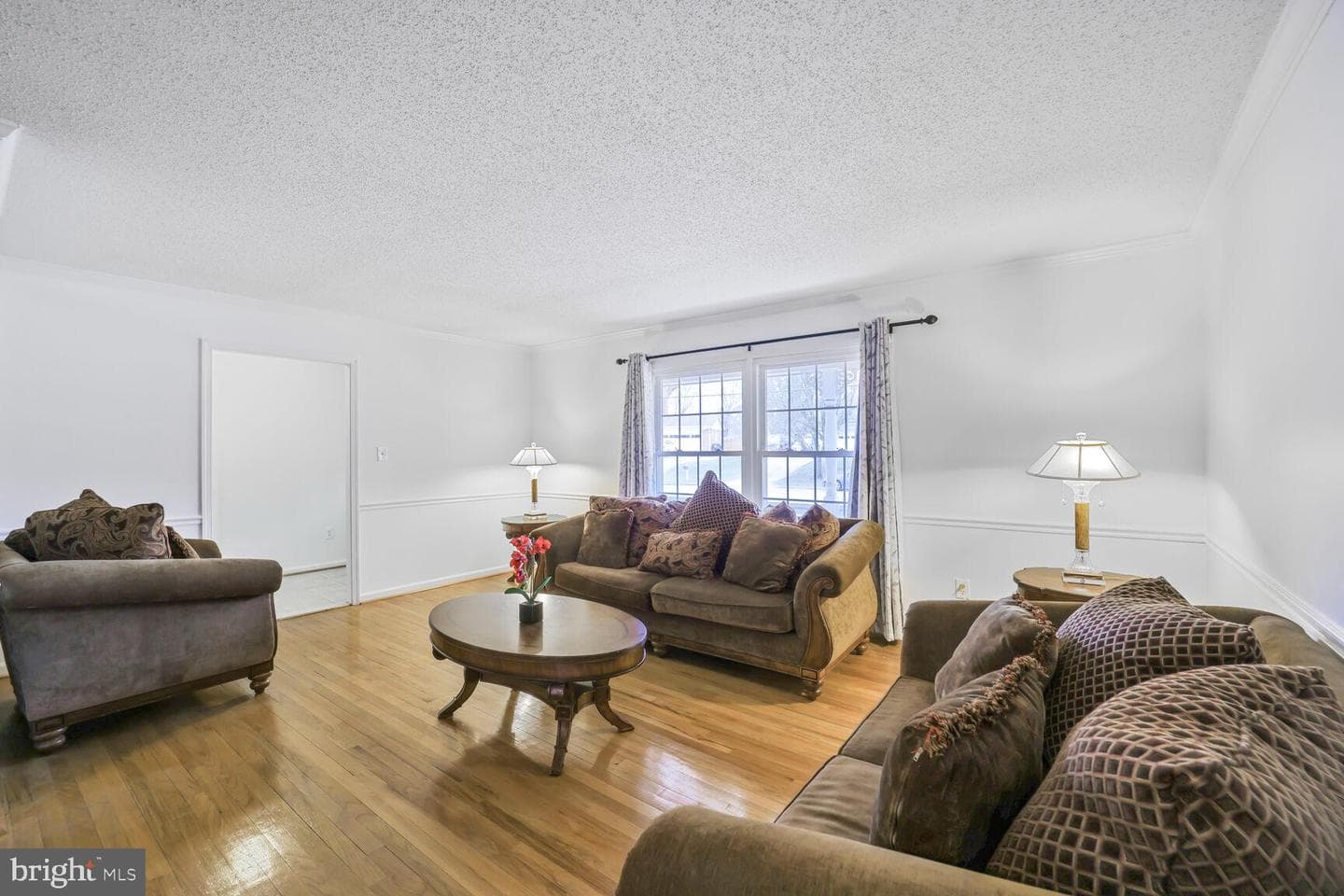 9719 Wyman Way photo 3