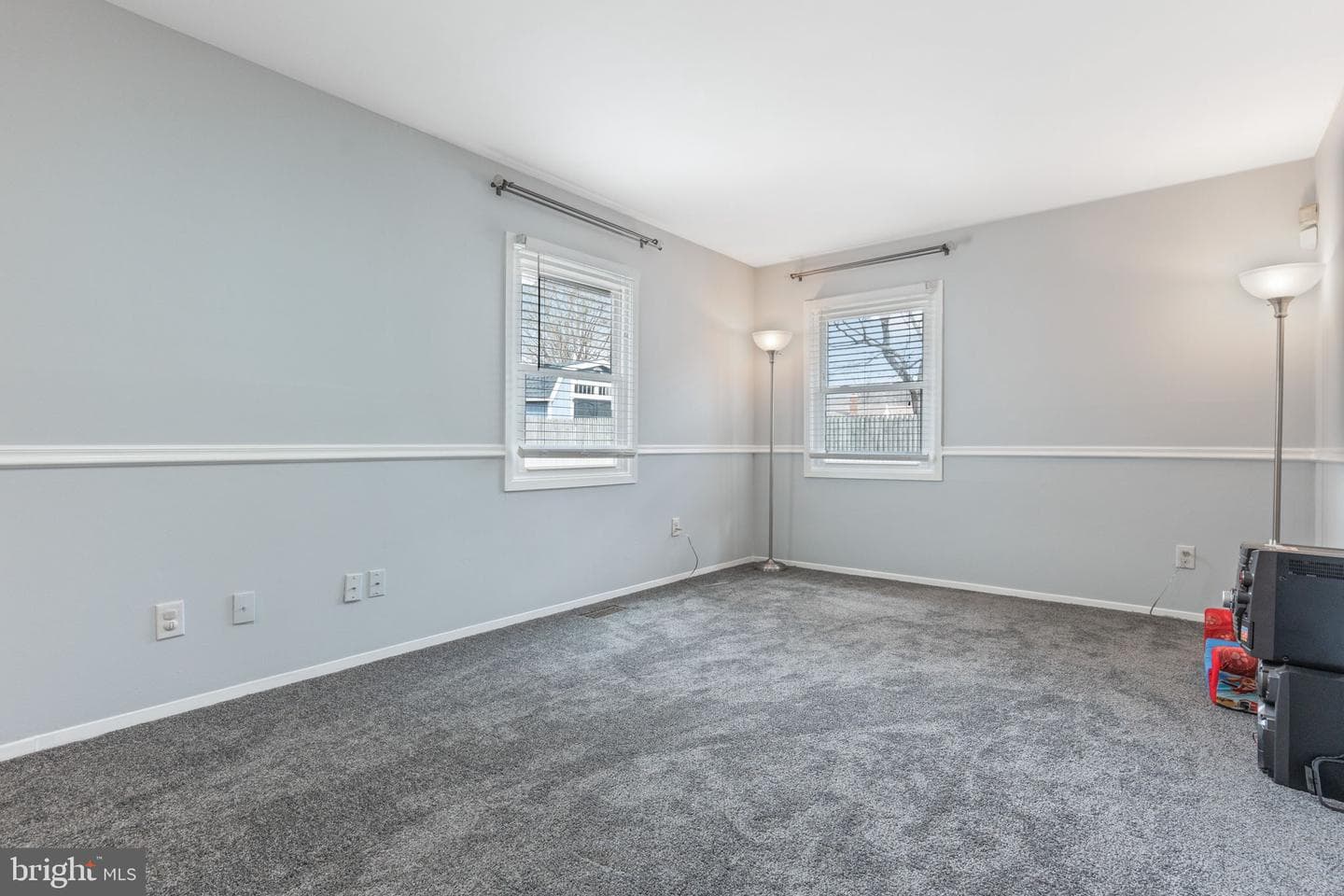 3913 Yarmouth Lane photo 18