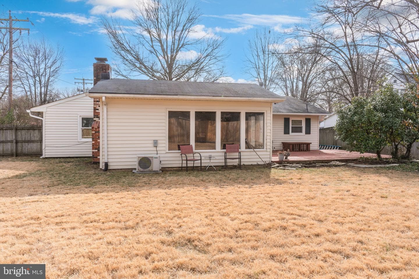 3913 Yarmouth Lane photo 33