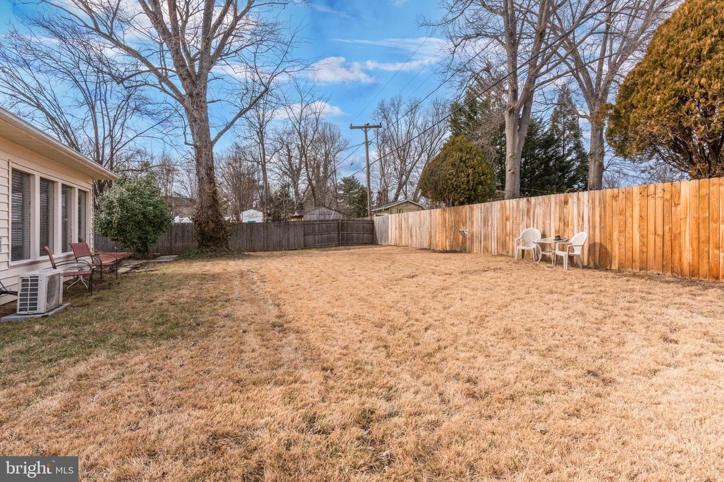 3913 Yarmouth Lane photo 35