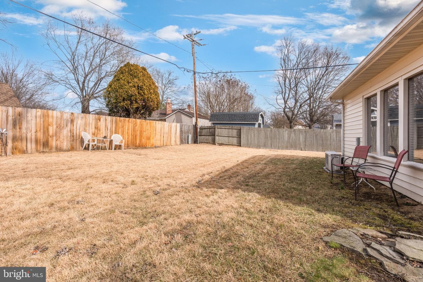 3913 Yarmouth Lane photo 36