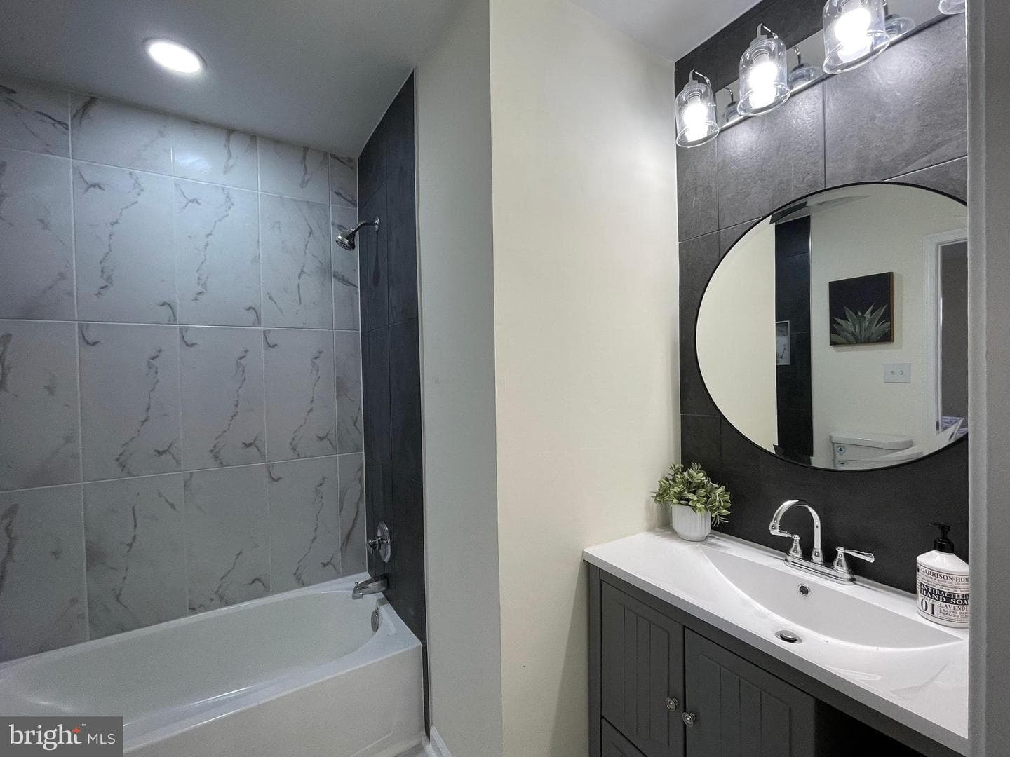 3721 Apothecary Street photo 13