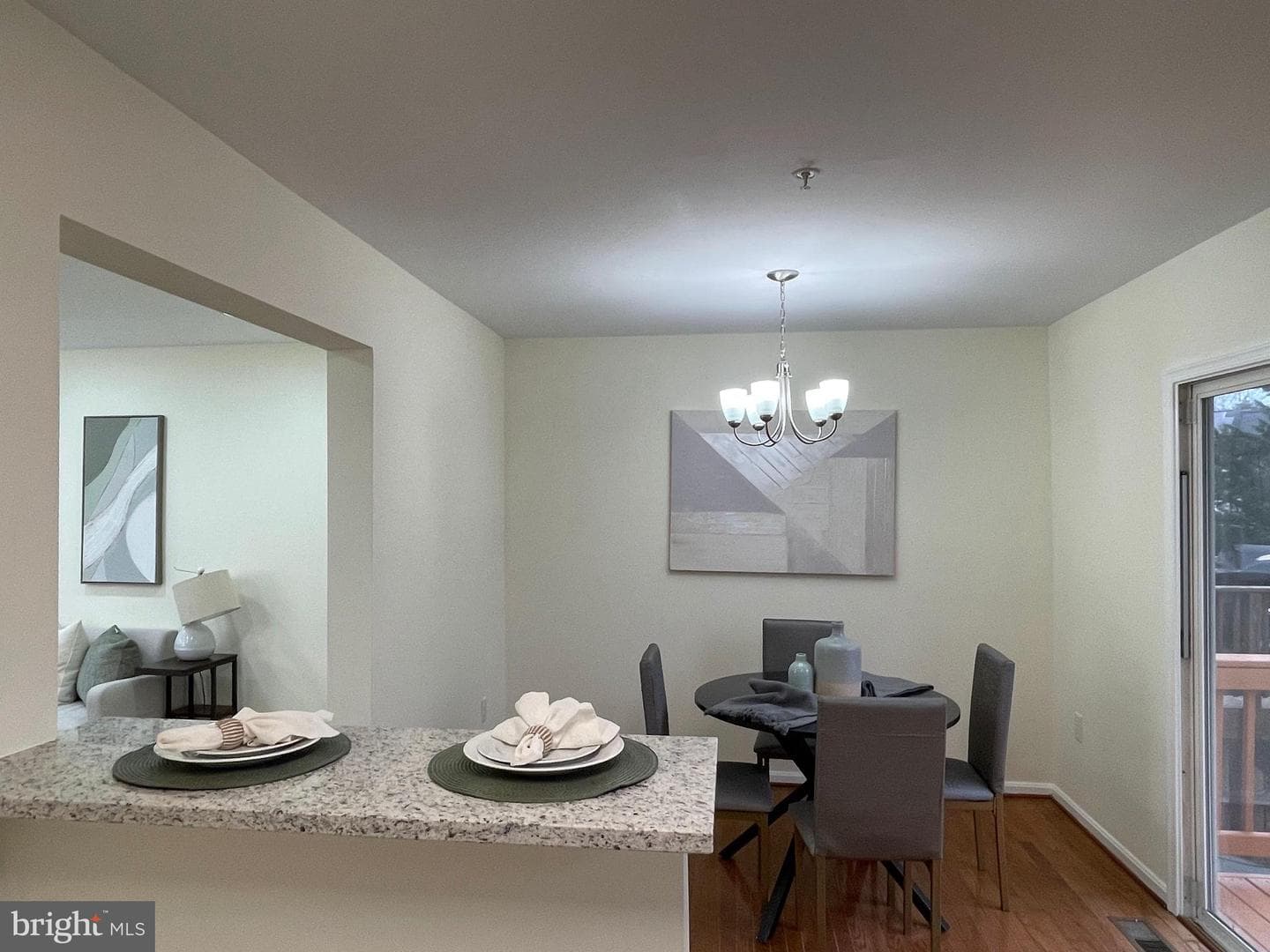 3721 Apothecary Street photo 9