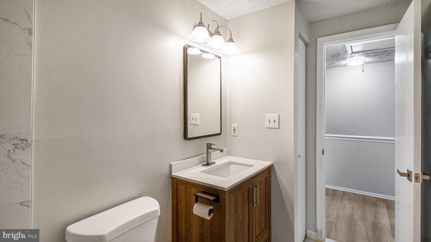16414 Pennsbury Drive photo 26