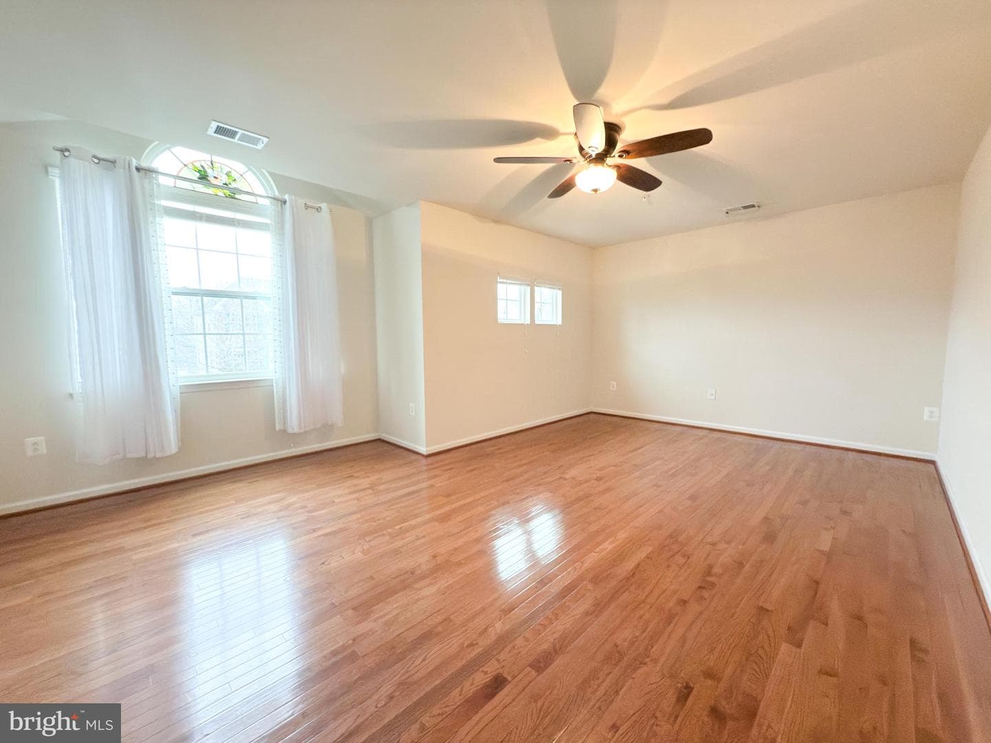 15613 Copper Beech Drive photo 29