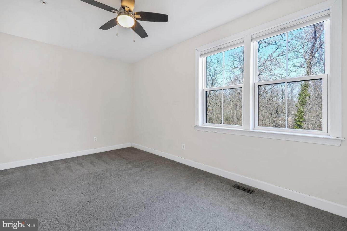 4606 Woodberry Street photo 16