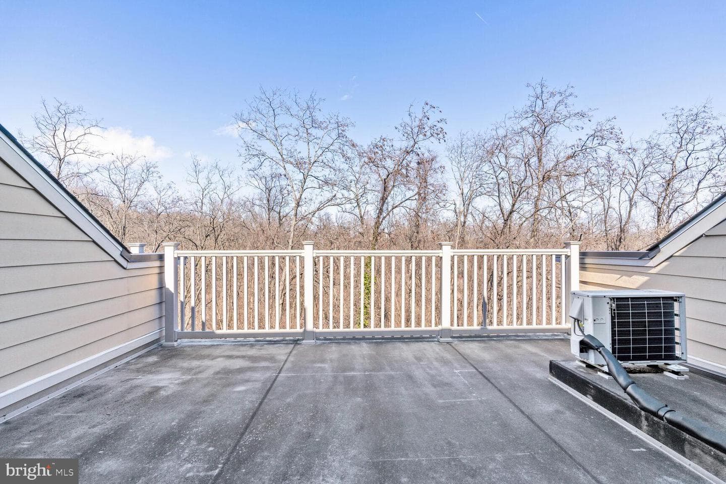 4606 Woodberry Street photo 21