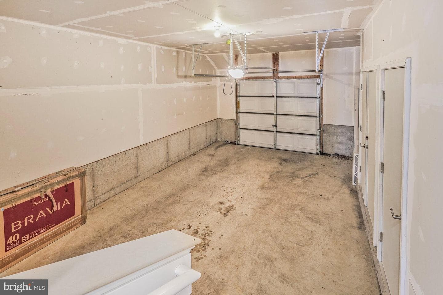 4606 Woodberry Street photo 24