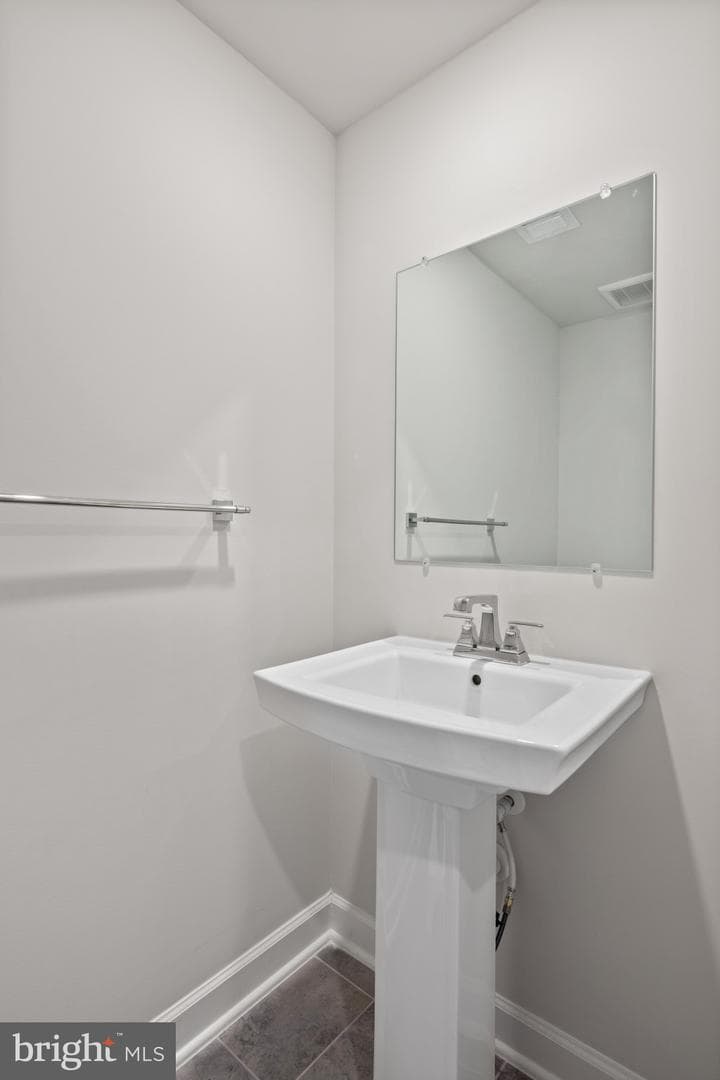 1184 Patuxent Greens Drive photo 6