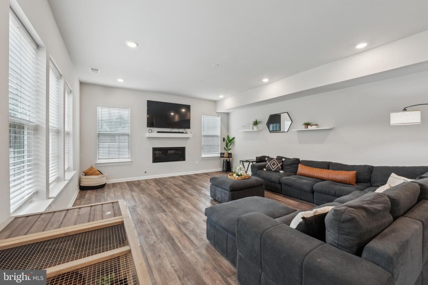 13600 Missouri Avenue photo 11