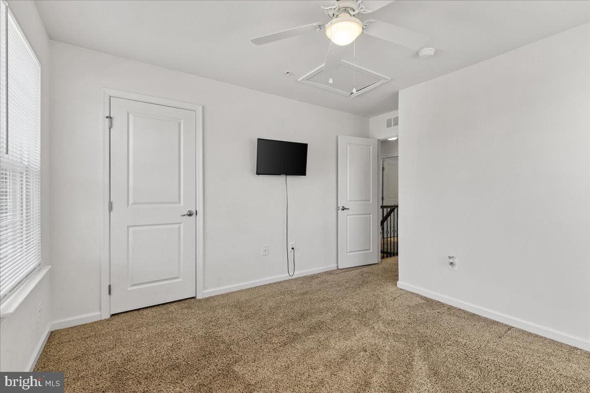 14004 Wheel Wright Place photo 22