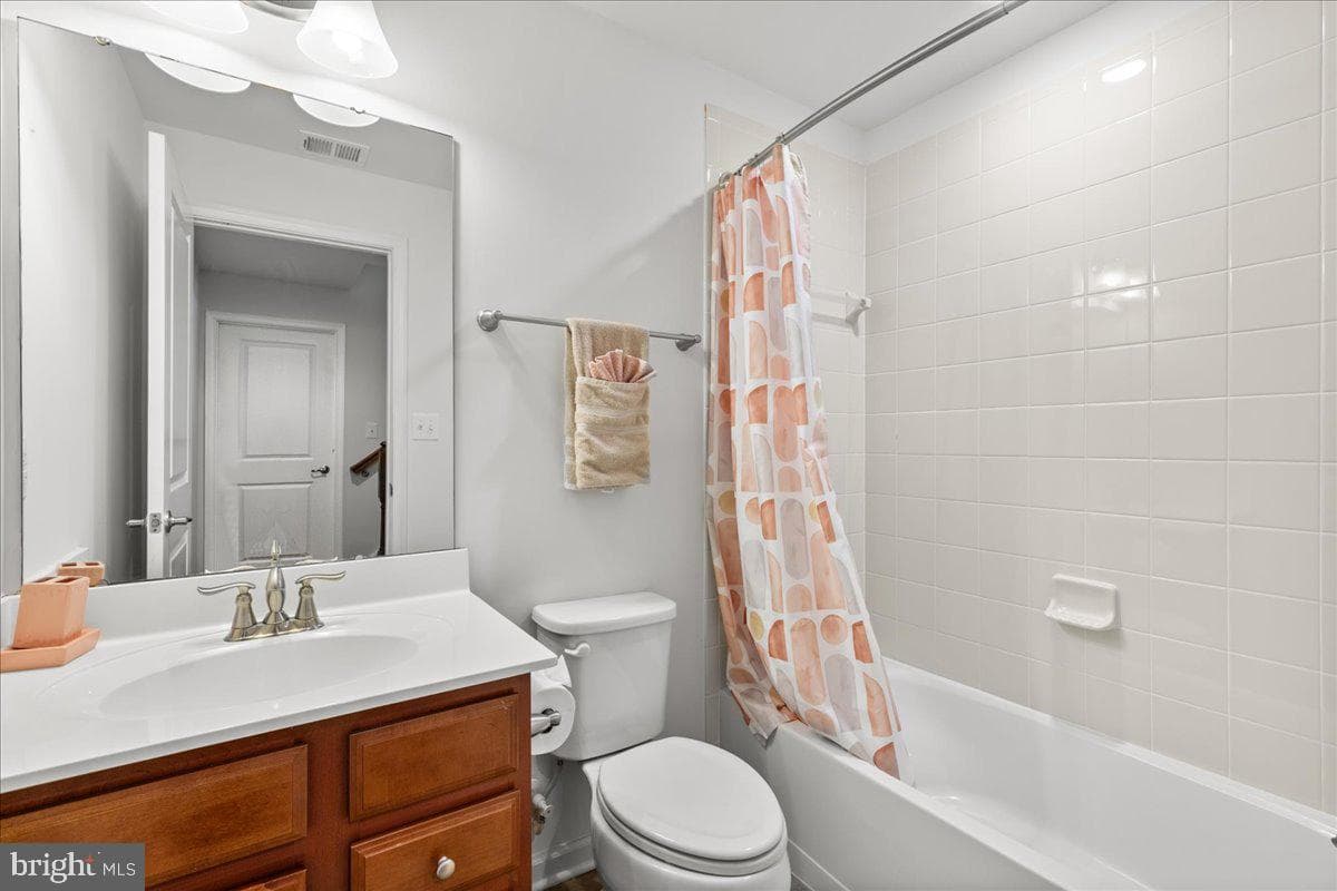 14004 Wheel Wright Place photo 28