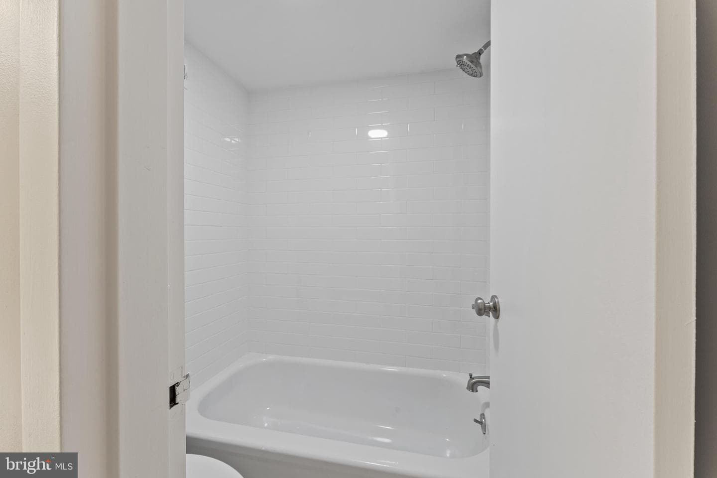 1836 Metzerott Road #804 photo 19