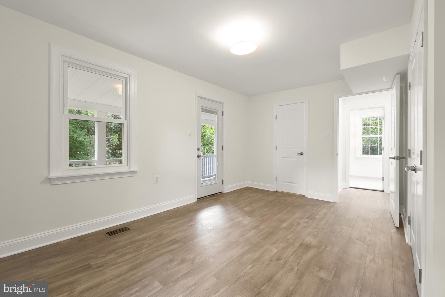 6214 43rd Street photo 27
