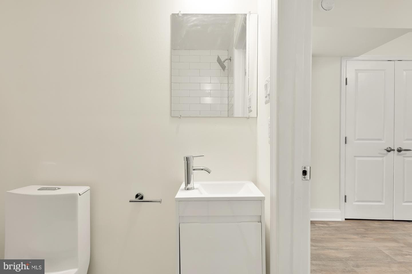 6214 43rd Street photo 28