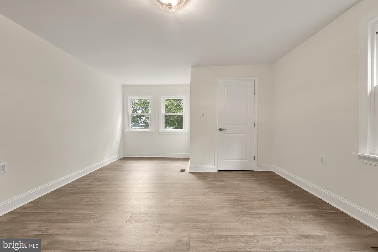 6214 43rd Street photo 32