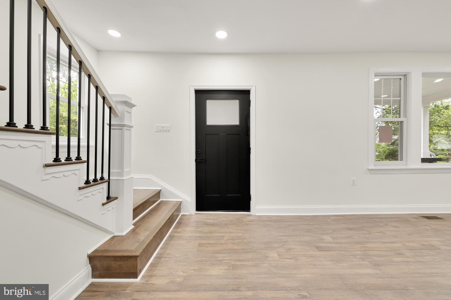6214 43rd Street photo 8
