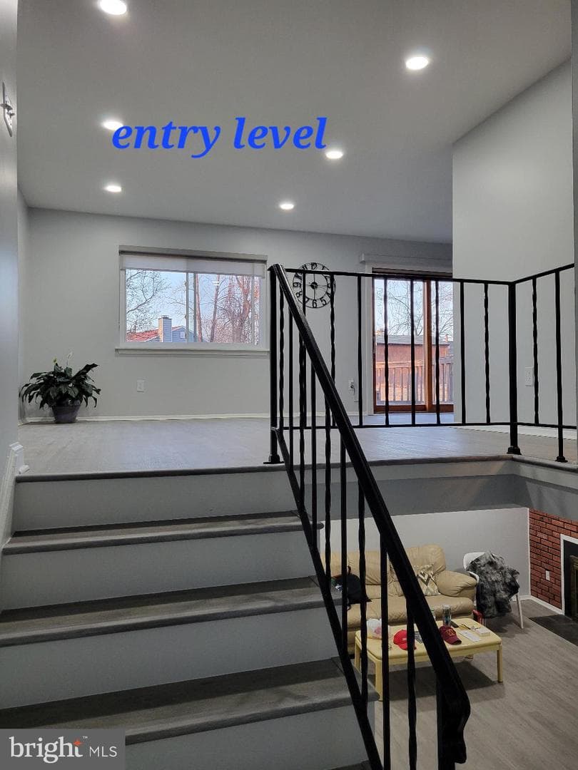 805 Jessica Place photo 4