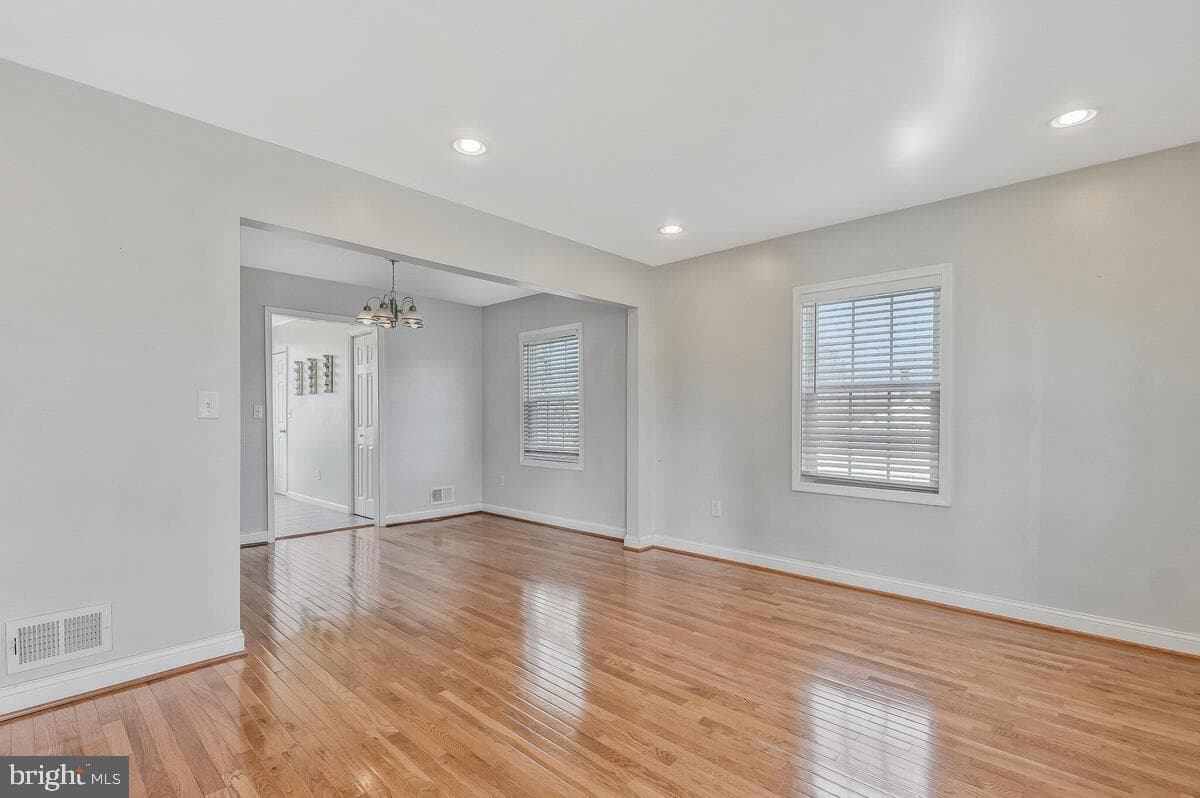5102 60th Avenue photo 4