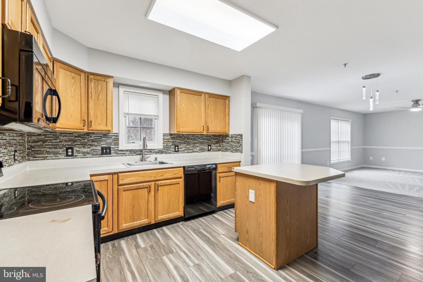 2609 John A Thompson Road photo 16